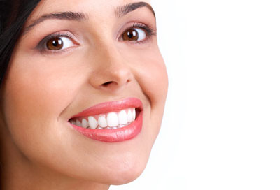 What Does a Smile Makeover Entail?